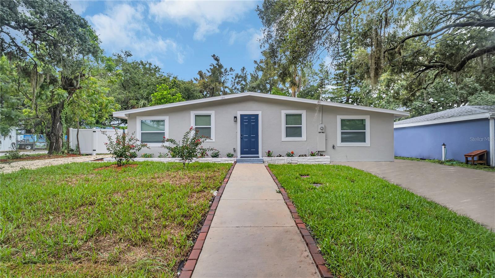 Image 21 of 22 For 121 Pennsylvania Avenue