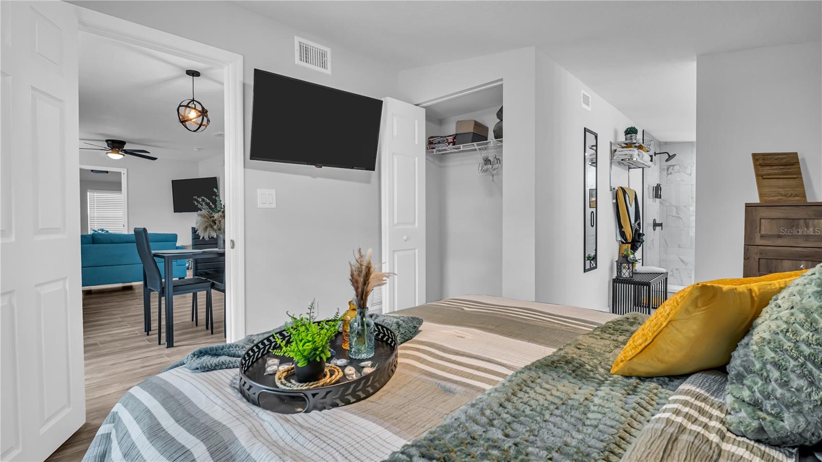 Image 9 of 22 For 121 Pennsylvania Avenue