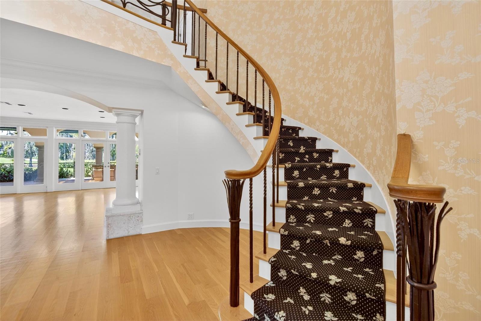 Listing photo id 24 for 1043 Guisando De Avila