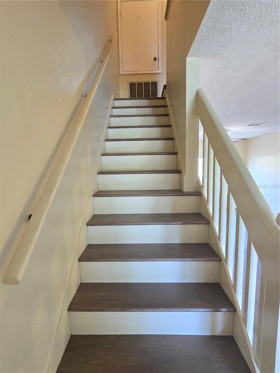 Image 16 of 42 For 30058 Granda Hills Court