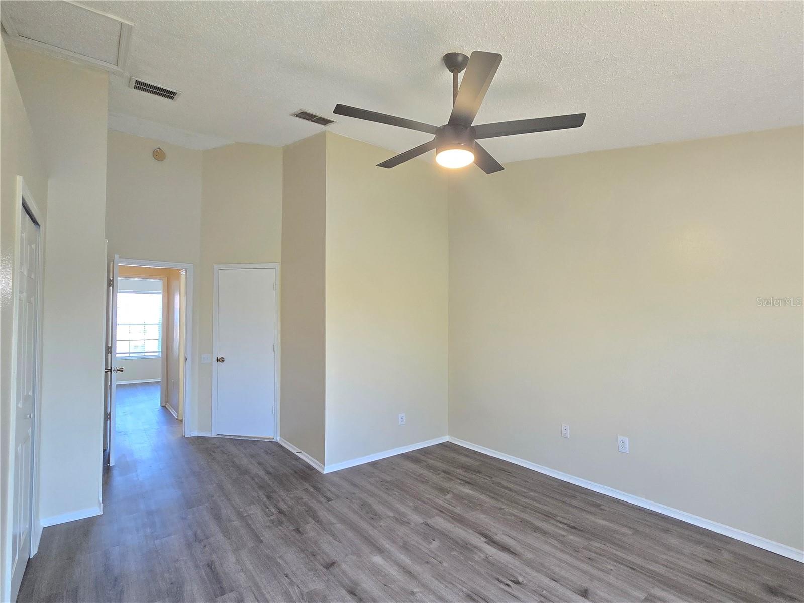 Image 19 of 42 For 30058 Granda Hills Court