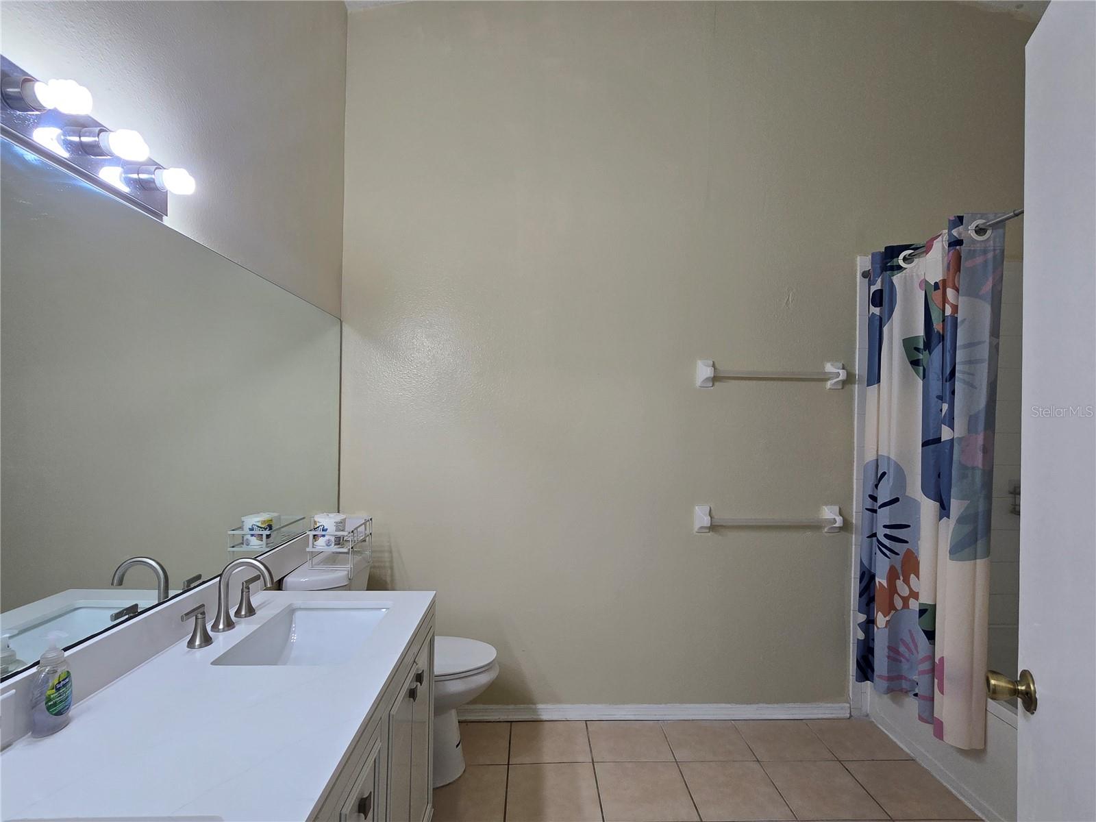 Image 22 of 42 For 30058 Granda Hills Court