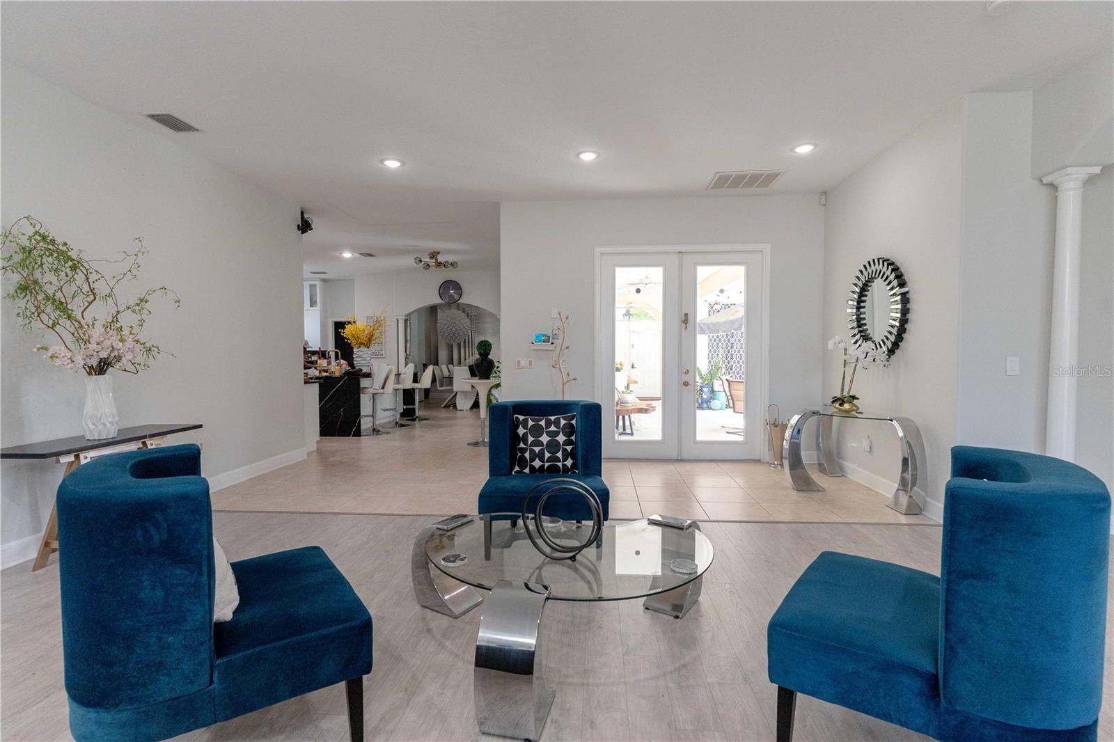 Image 10 of 44 For 19930 Dolores Ann Court