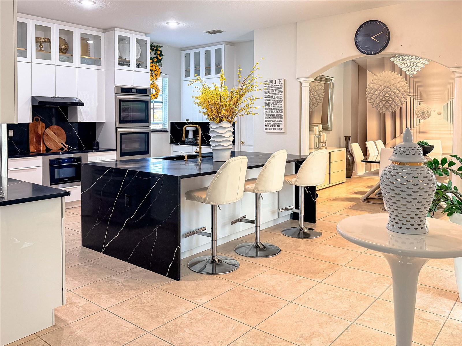 Image 19 of 44 For 19930 Dolores Ann Court