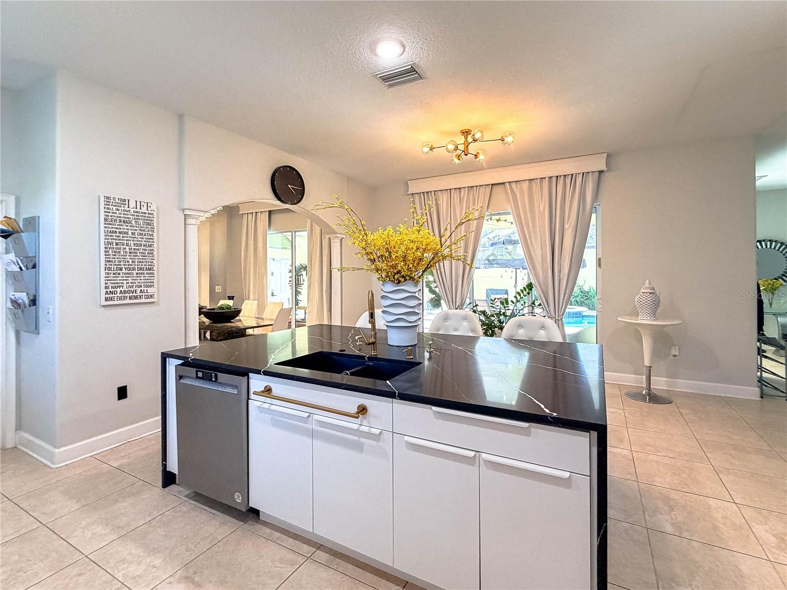 Image 23 of 44 For 19930 Dolores Ann Court