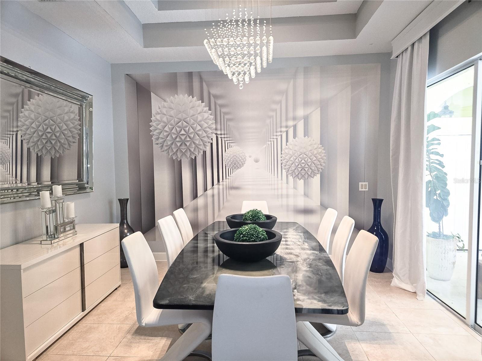 Image 24 of 44 For 19930 Dolores Ann Court