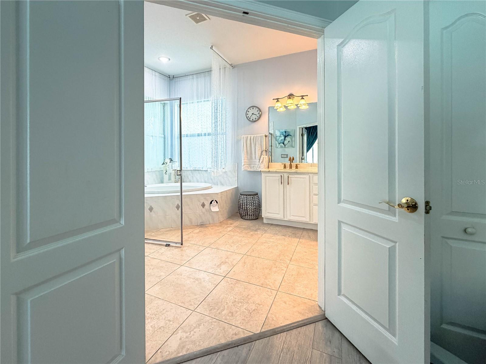 Image 32 of 44 For 19930 Dolores Ann Court