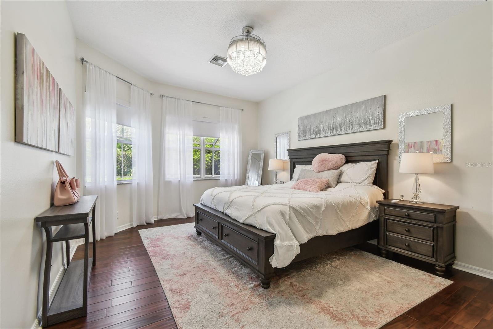 Image 34 of 96 For 3025 Naughton Way