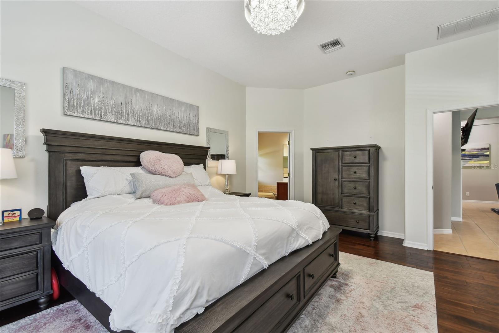 Image 35 of 96 For 3025 Naughton Way