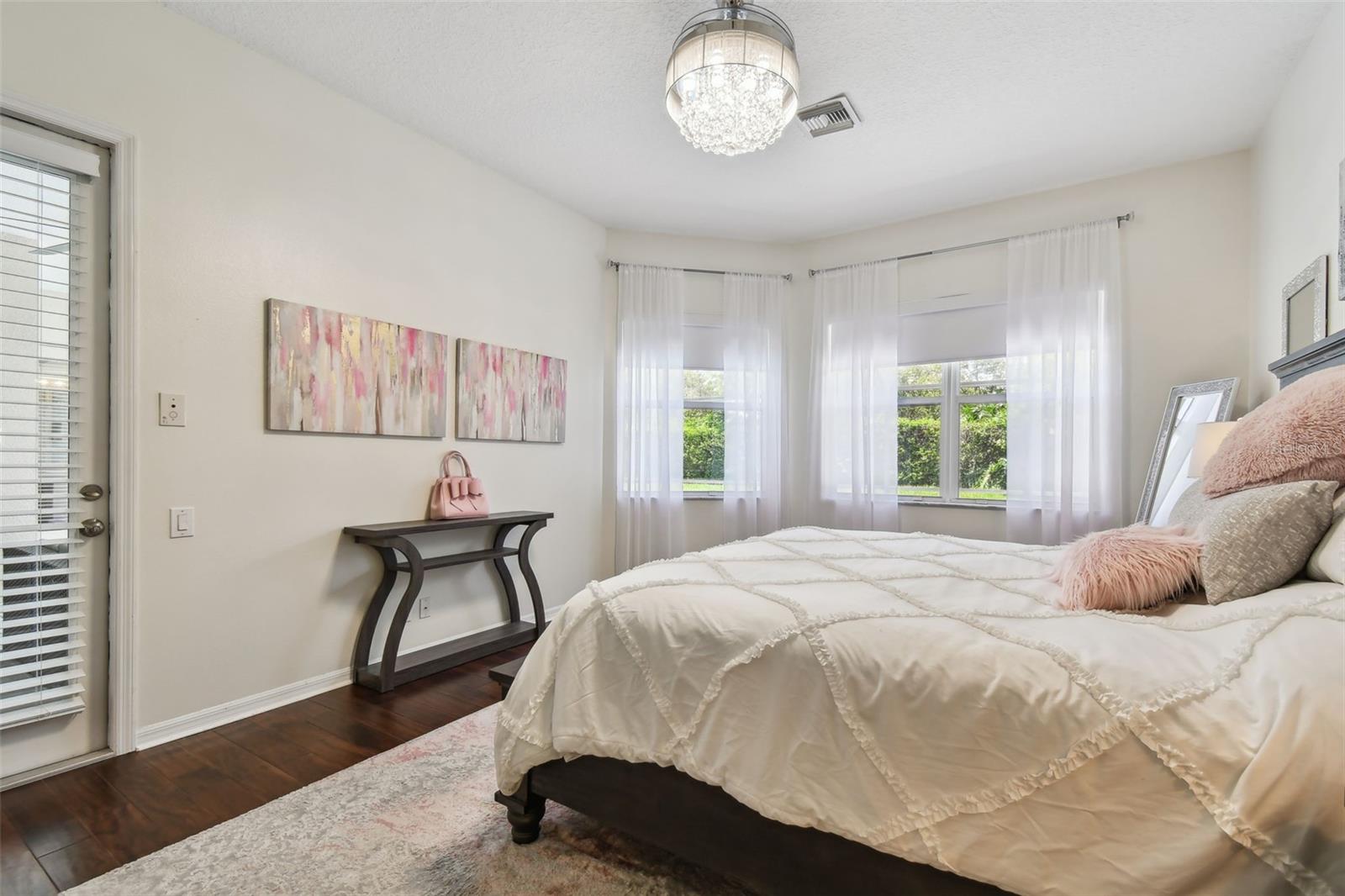 Image 37 of 96 For 3025 Naughton Way