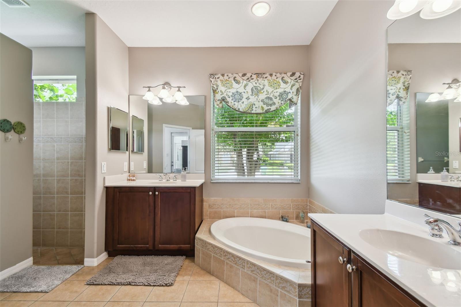 Image 40 of 96 For 3025 Naughton Way