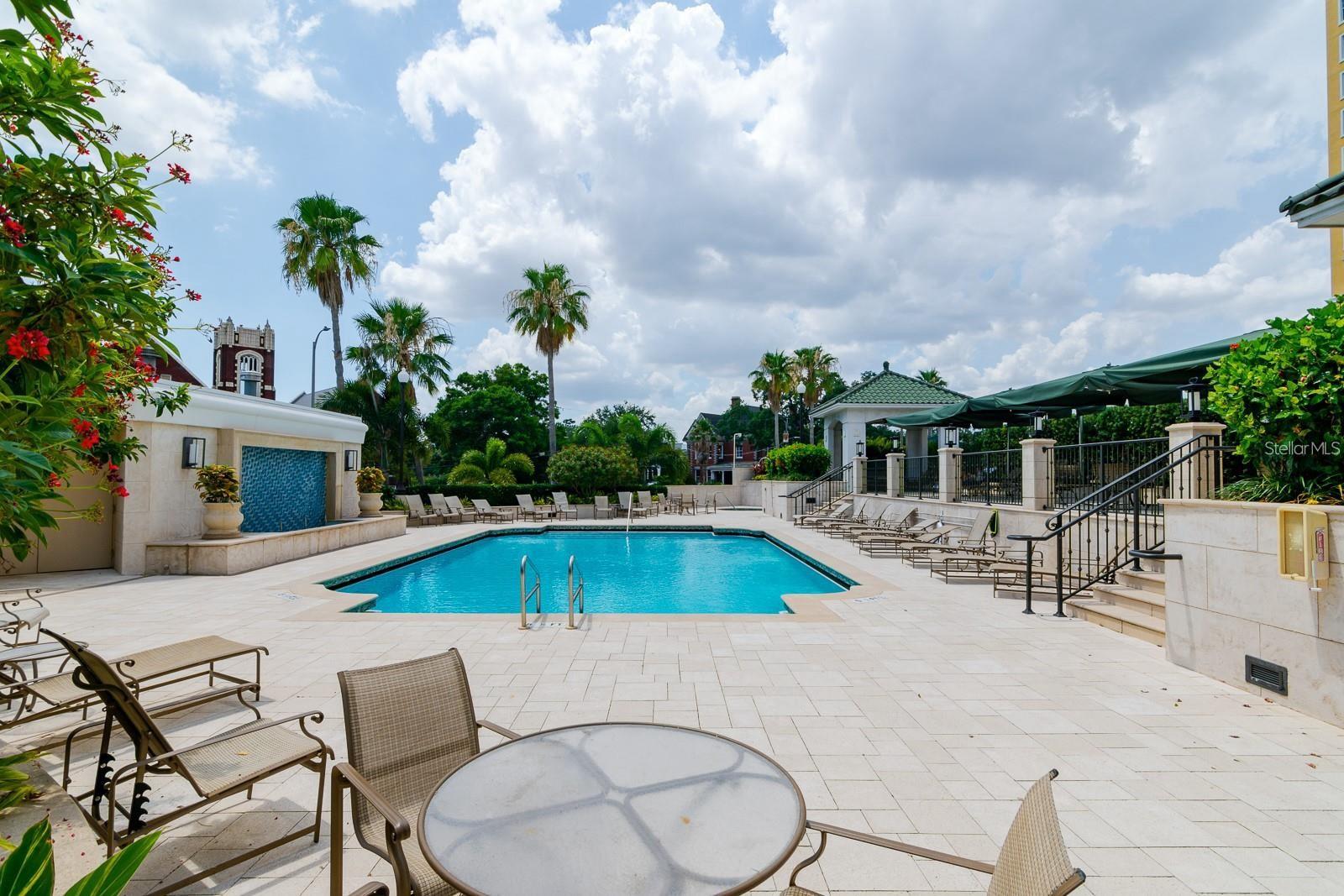 Image 24 of 30 For 345 Bayshore Boulevard 609