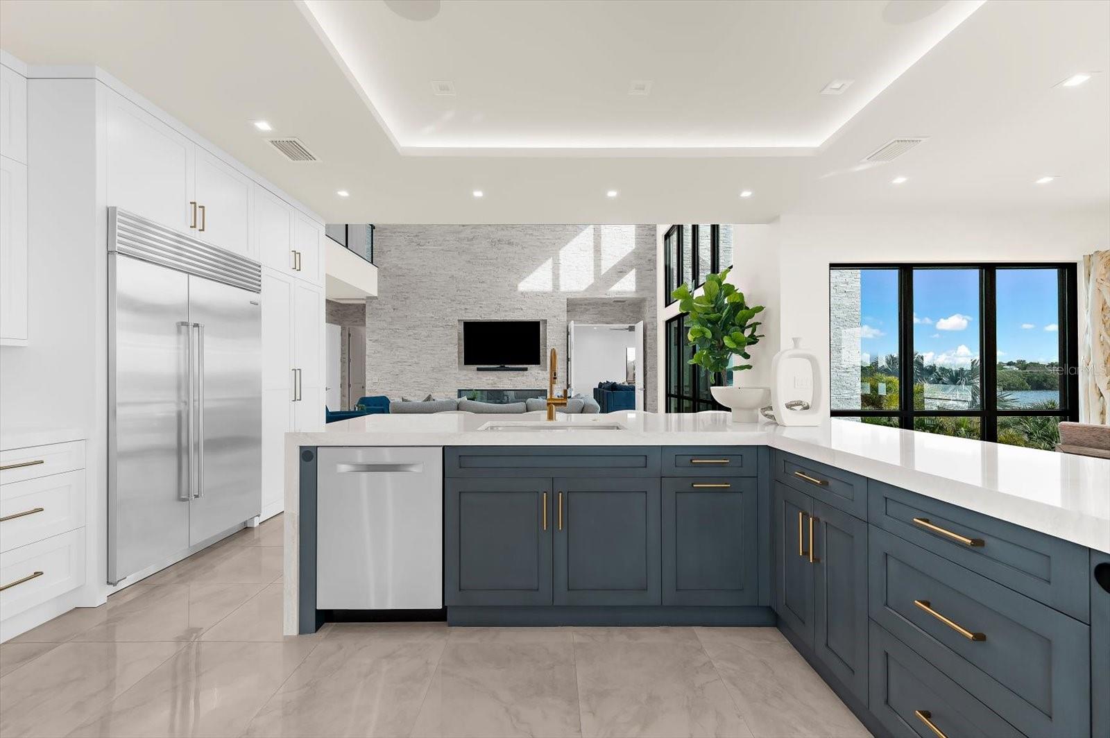 Image 17 of 87 For 402 Hillsborough Street