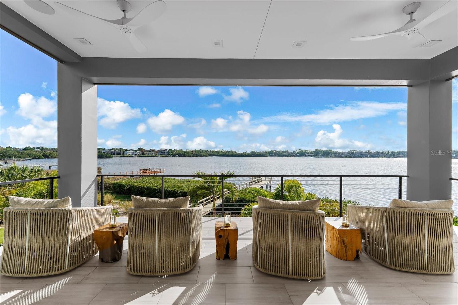 Image 23 of 87 For 402 Hillsborough Street