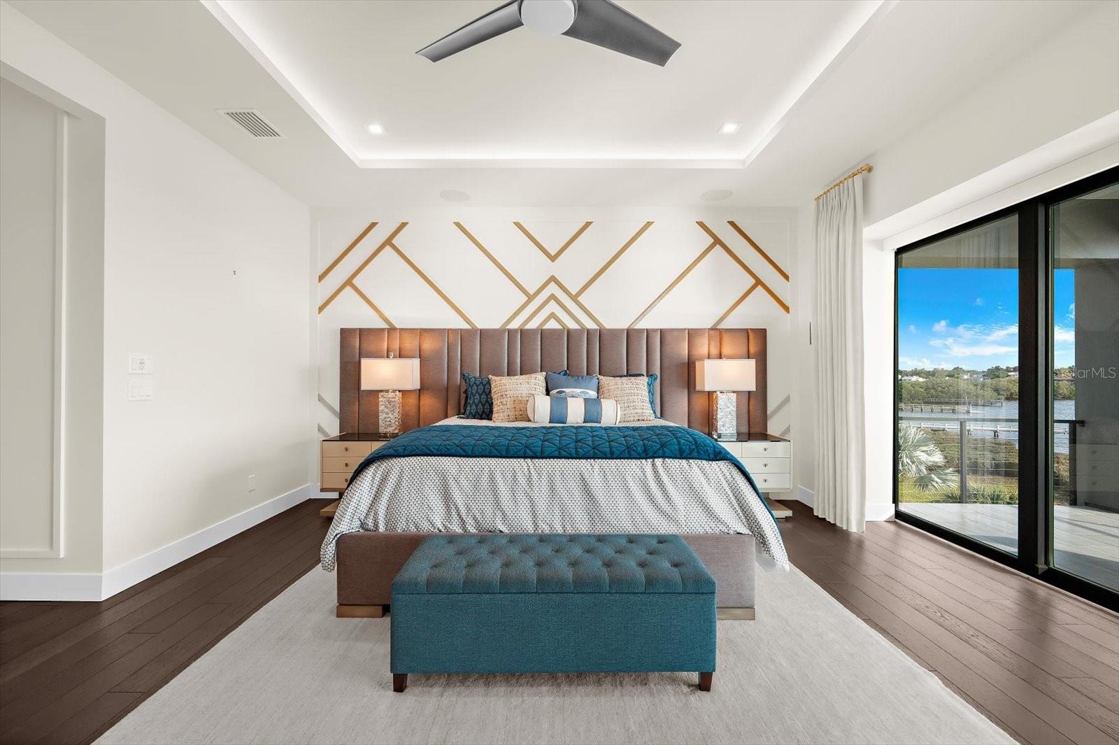 Image 38 of 87 For 402 Hillsborough Street