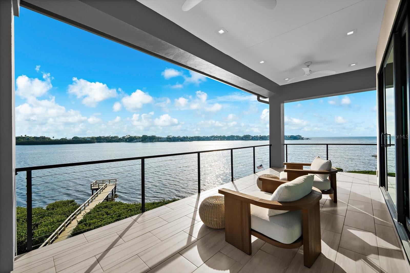 Image 39 of 87 For 402 Hillsborough Street