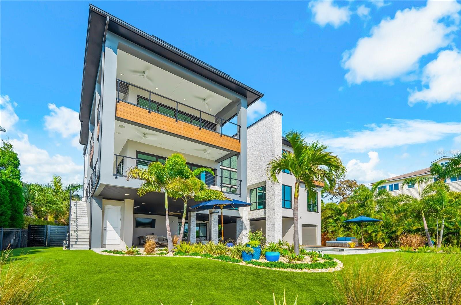 Image 62 of 87 For 402 Hillsborough Street