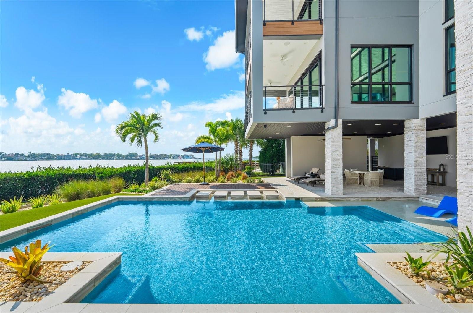 Image 67 of 87 For 402 Hillsborough Street