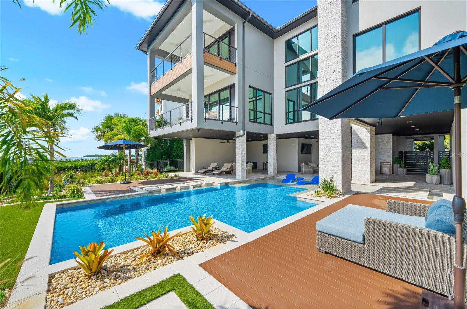 Image 68 of 87 For 402 Hillsborough Street