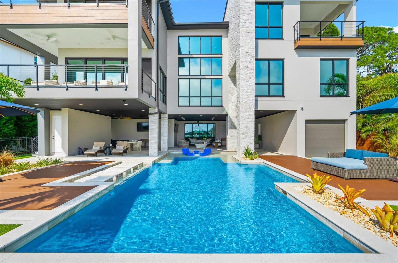 Image 69 of 87 For 402 Hillsborough Street