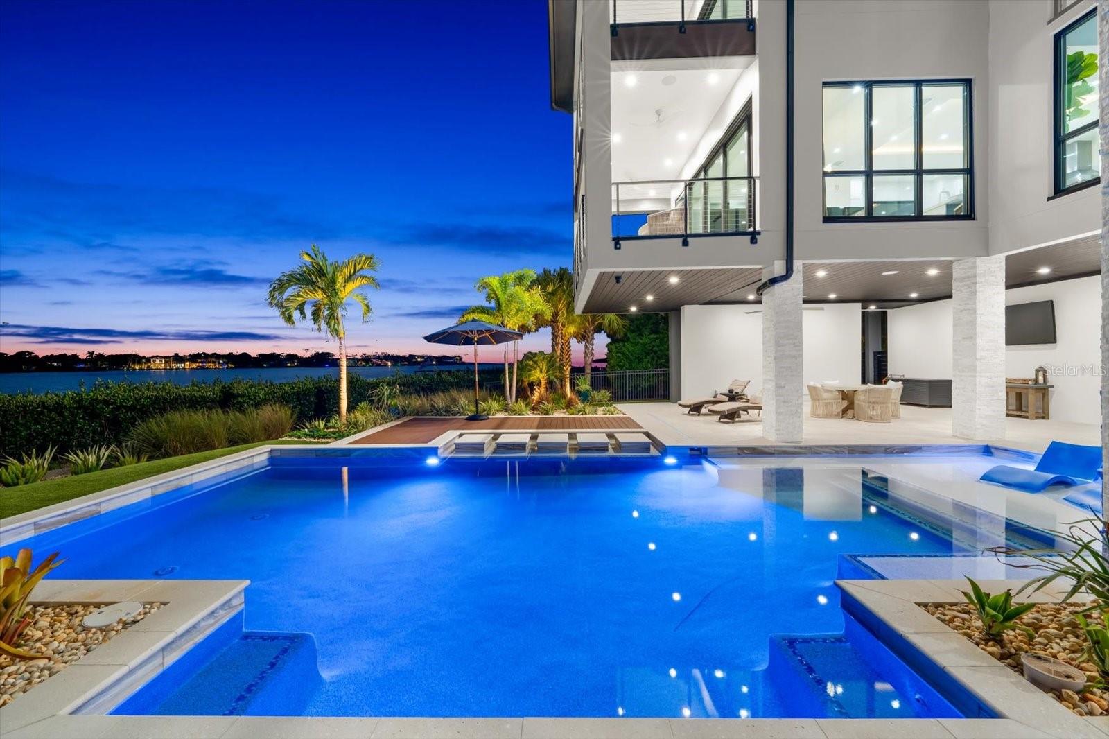 Image 71 of 87 For 402 Hillsborough Street