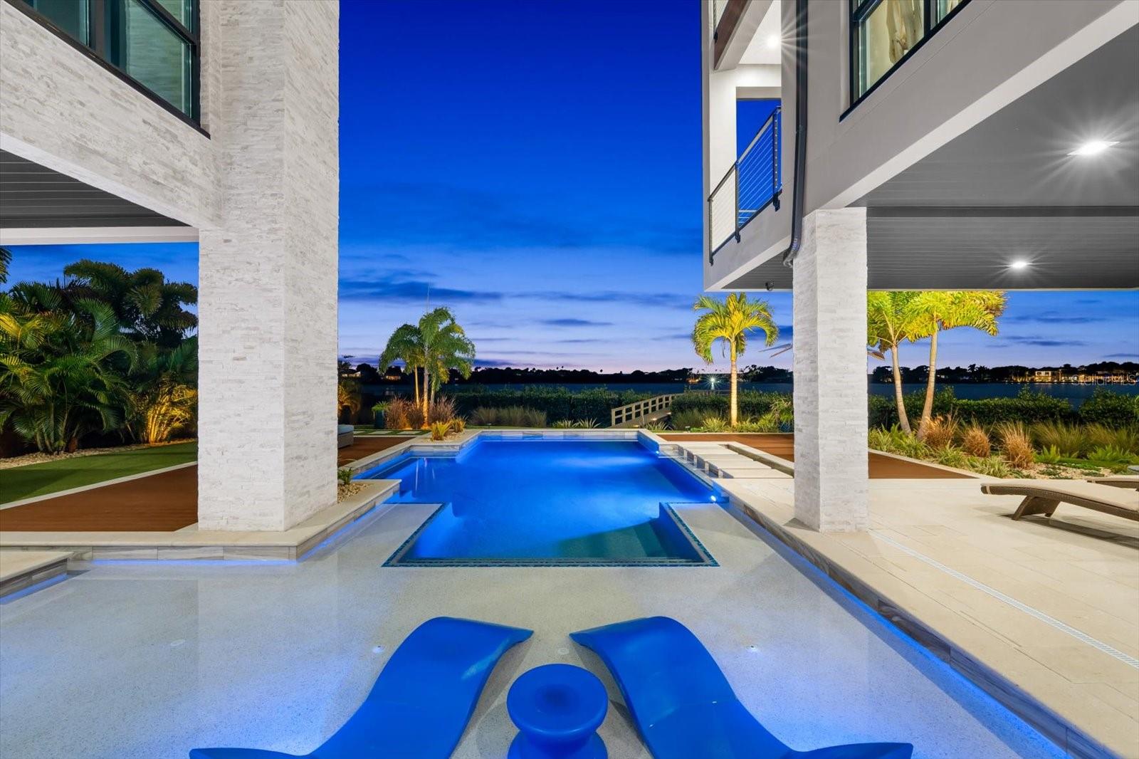 Image 73 of 87 For 402 Hillsborough Street