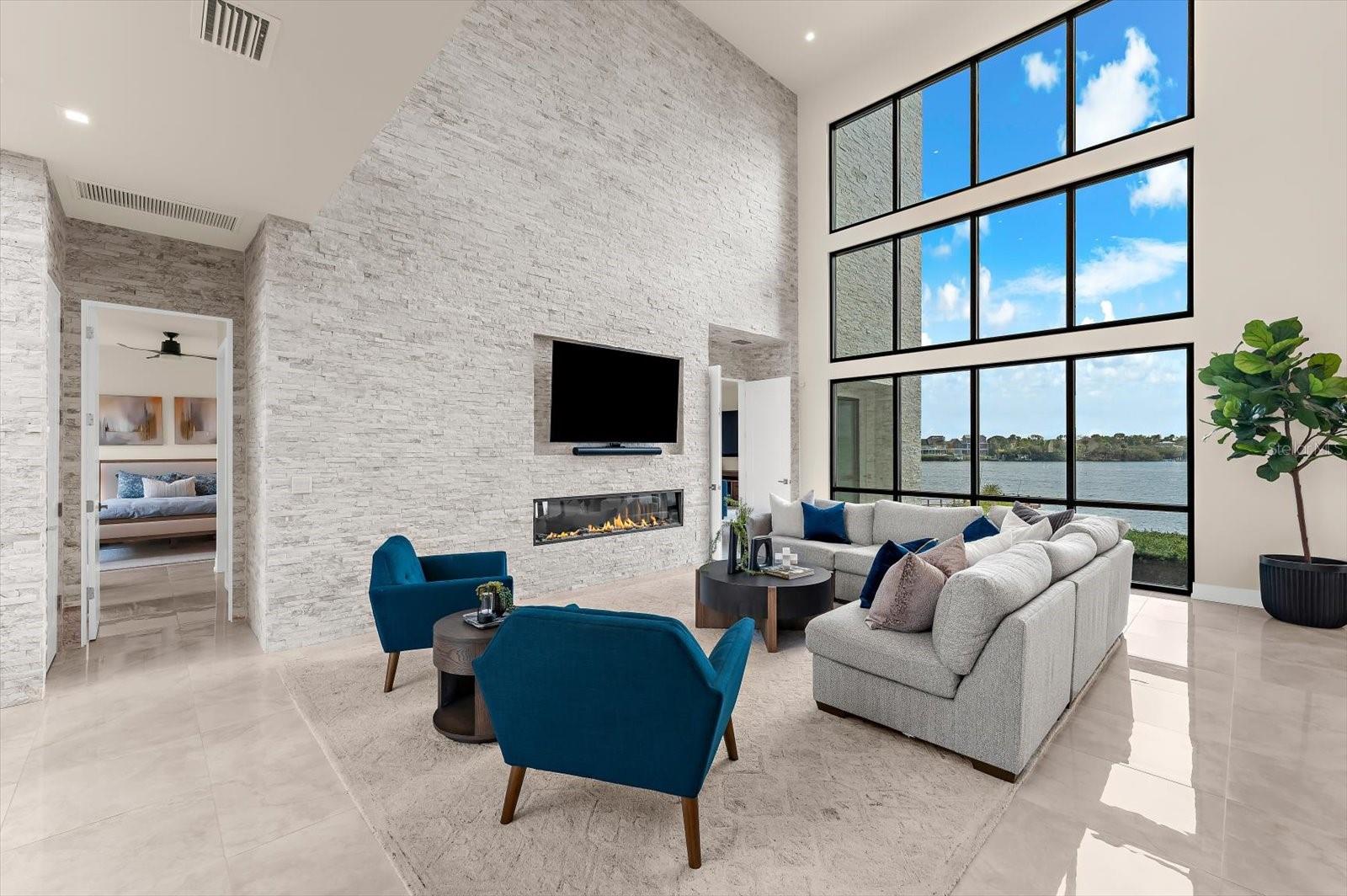 Image 8 of 87 For 402 Hillsborough Street