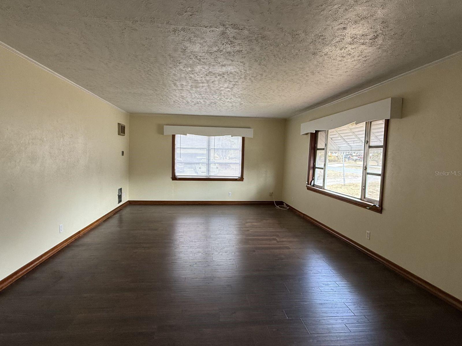 Image 14 of 32 For 13725 10th Street