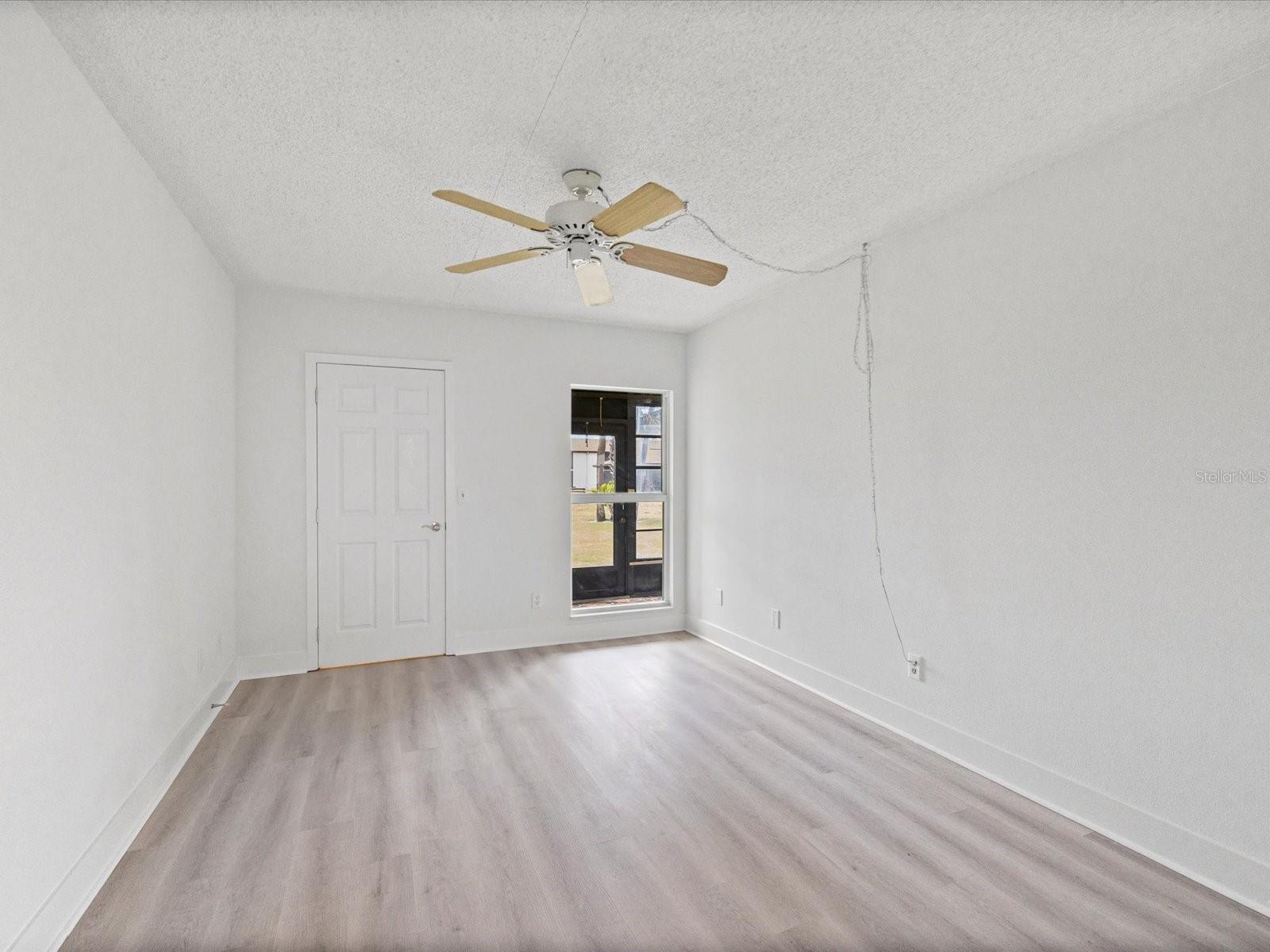 Image 18 of 45 For 5135 Gemstone Drive 103