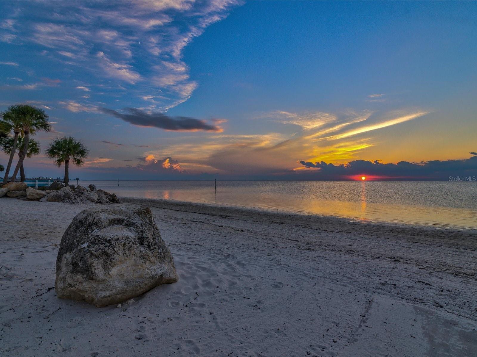 Image 38 of 45 For 5135 Gemstone Drive 103