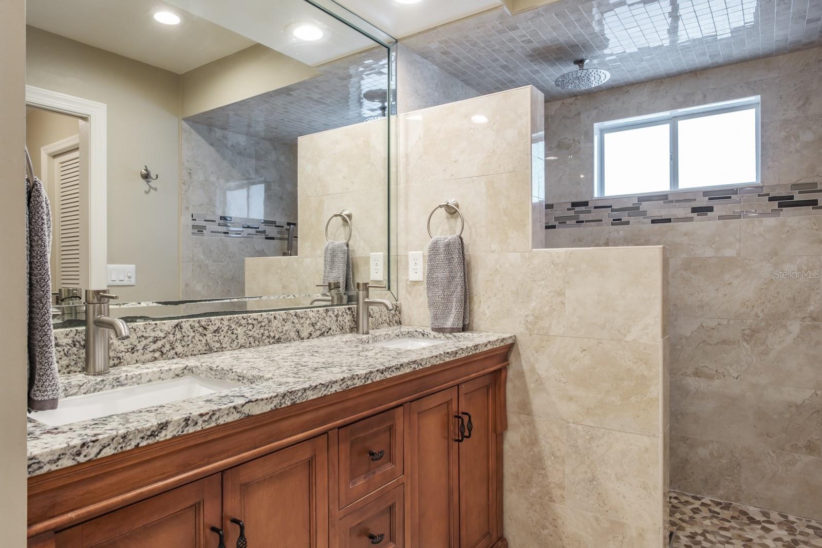 Image 45 of 87 For 75 Woodcutter Lane