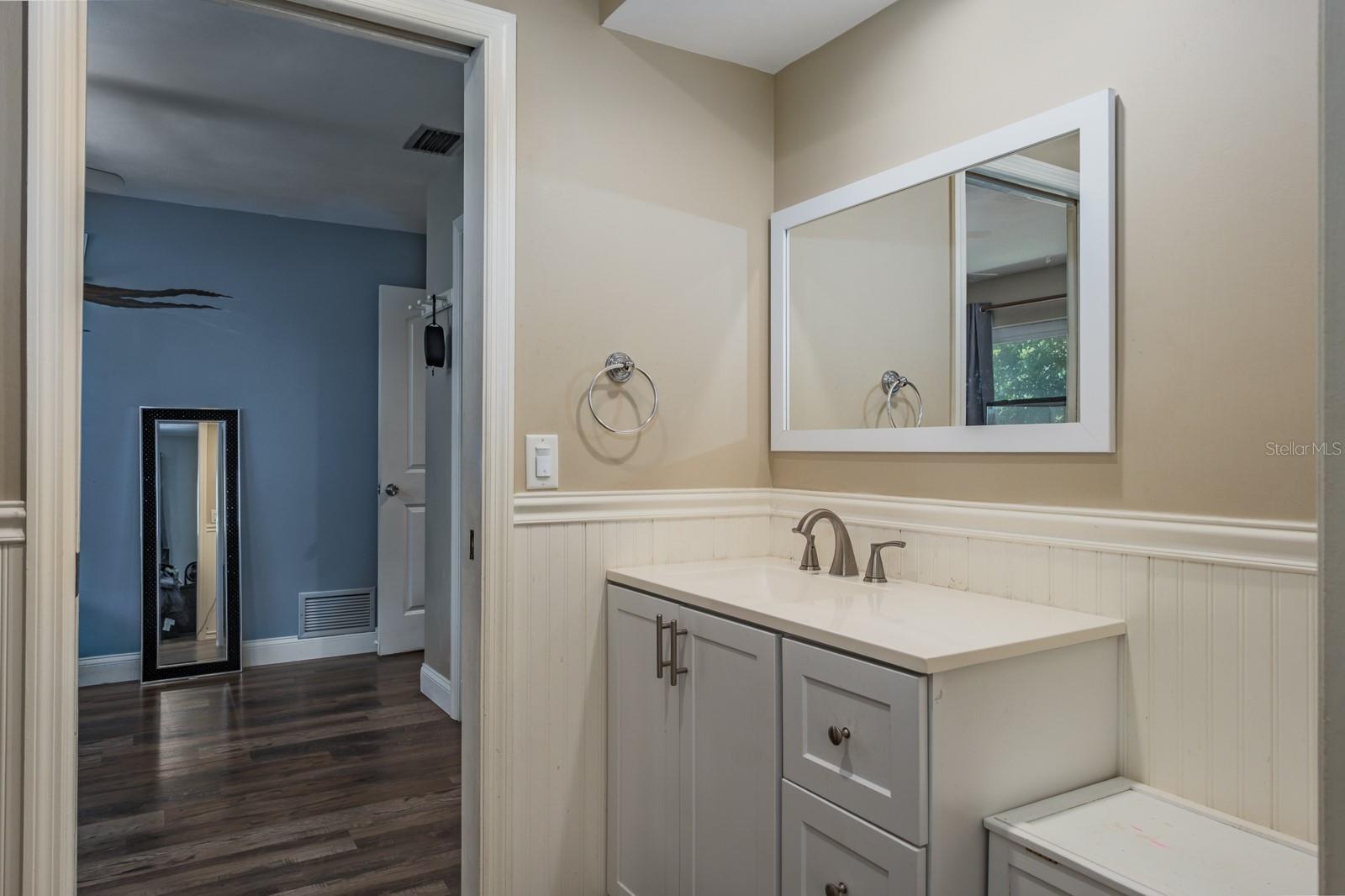 Image 51 of 87 For 75 Woodcutter Lane