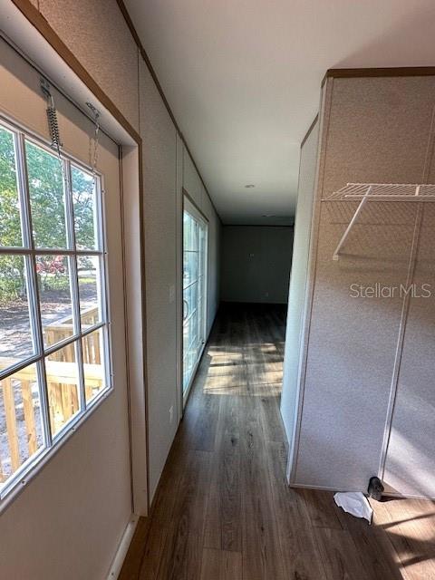 Listing photo id 11 for 16136 Chancas Street