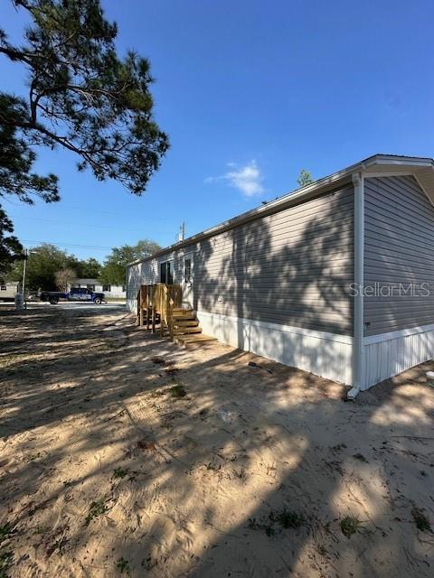 Listing photo id 33 for 16136 Chancas Street