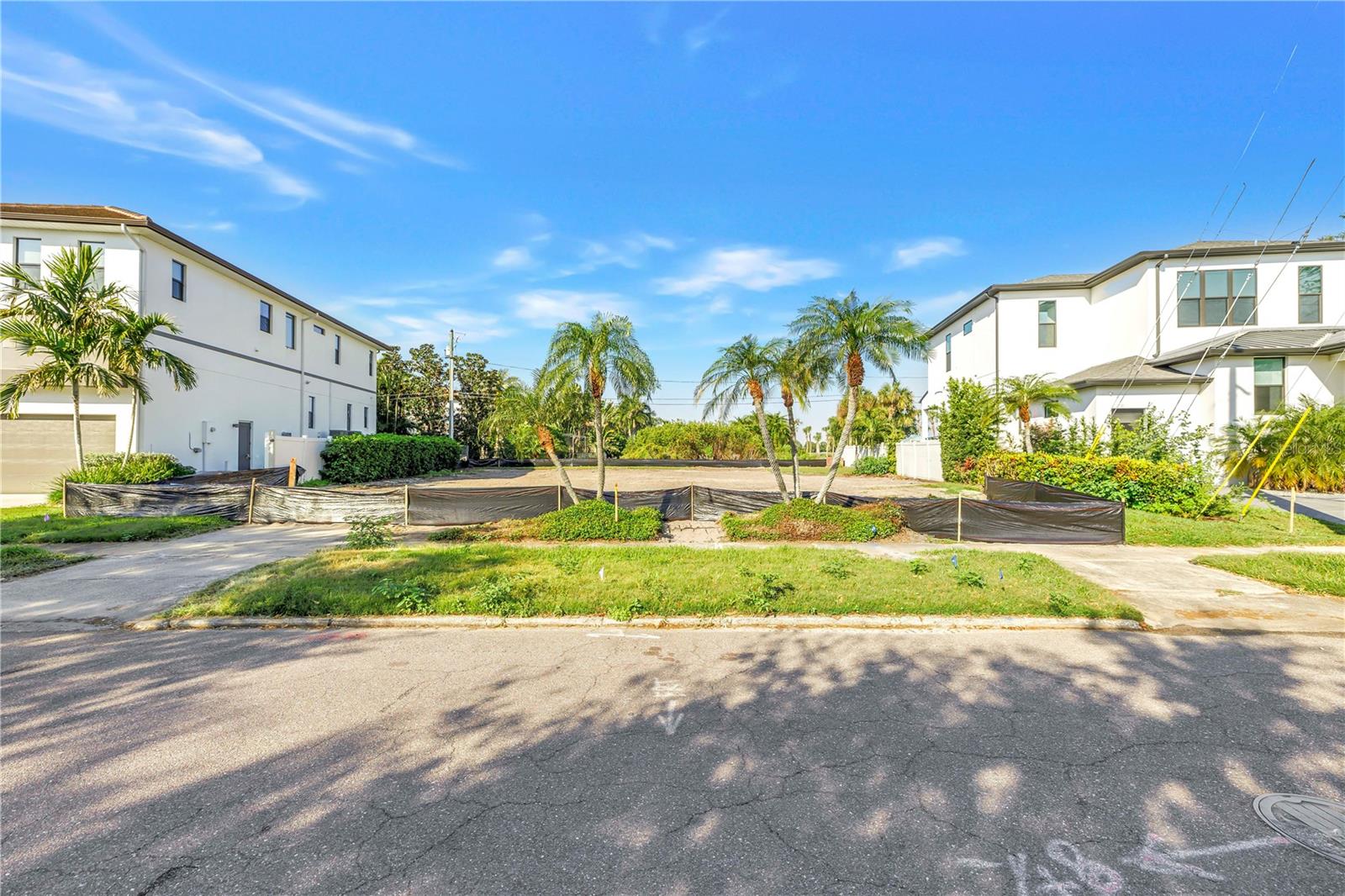 Image 4 of 12 For 750 Cordova Boulevard Ne