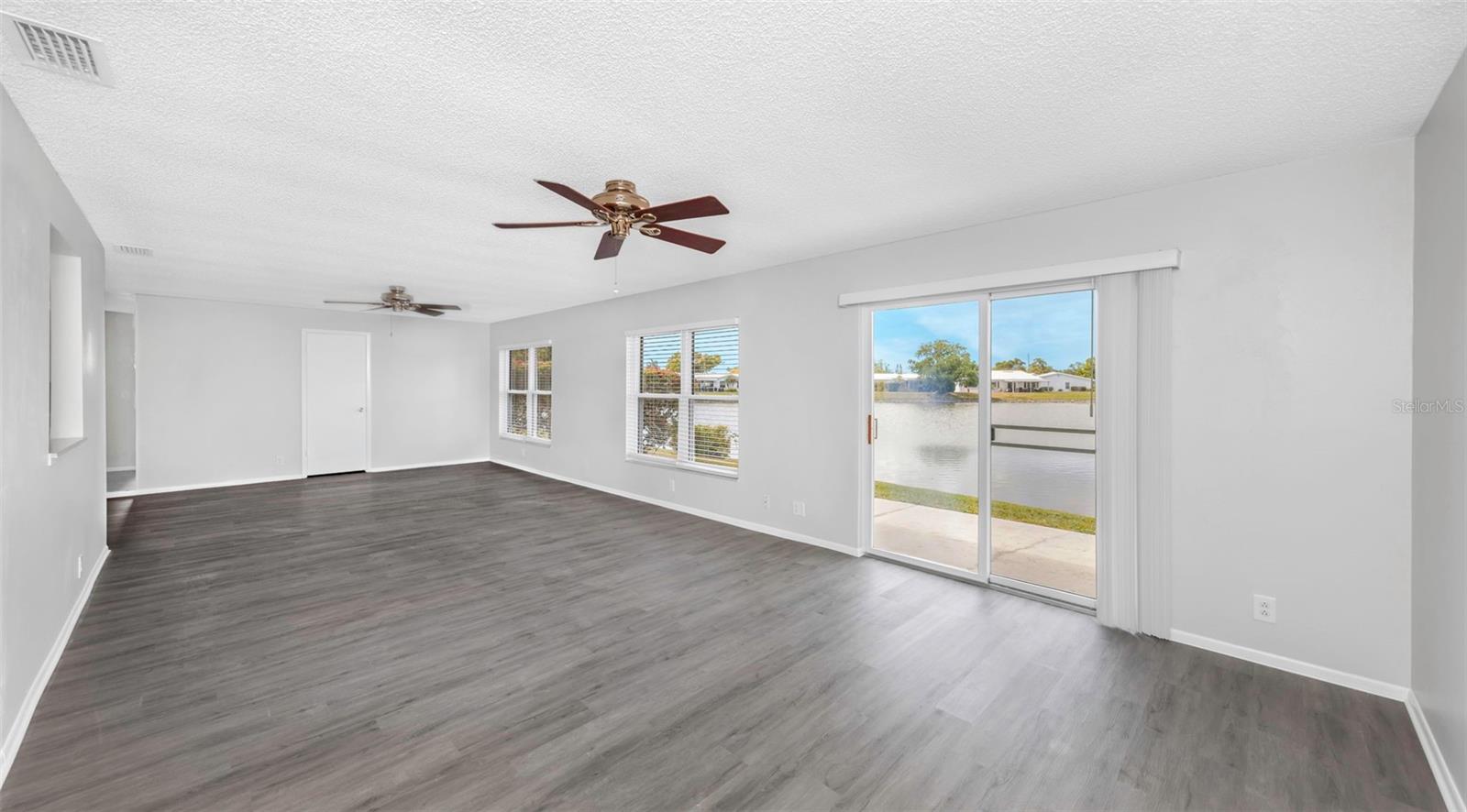 Image 12 of 78 For 9220 40th Street N