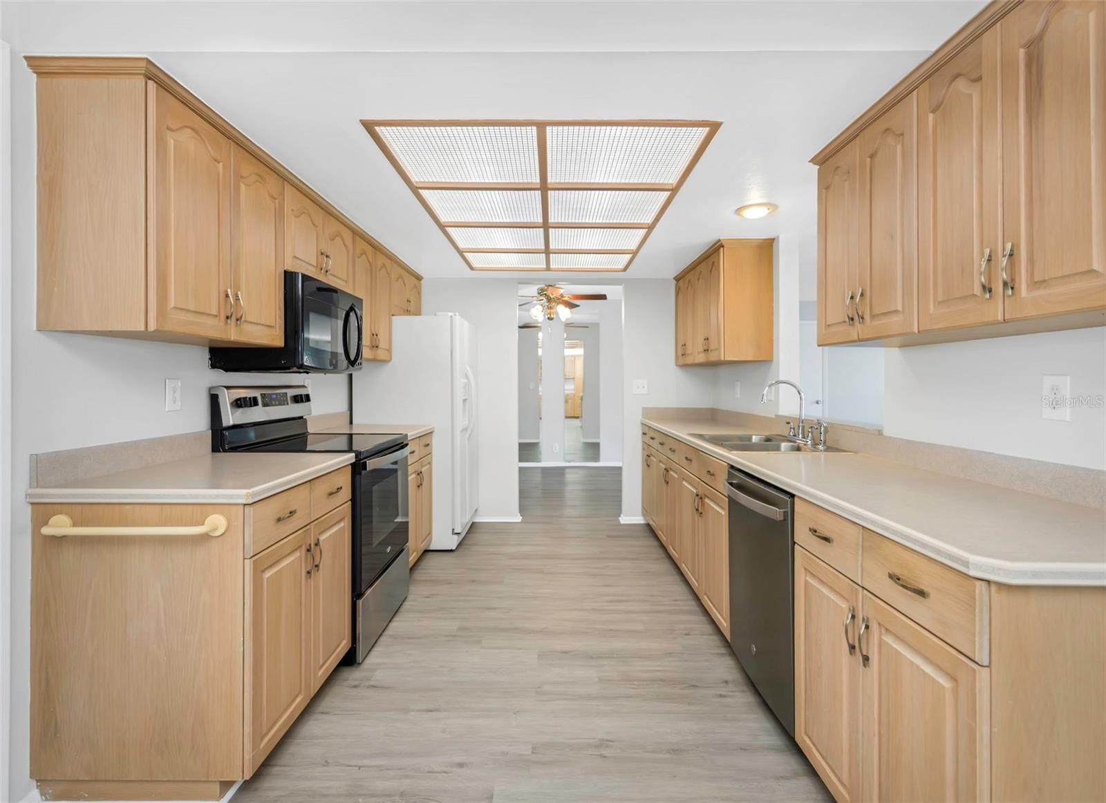 Image 19 of 78 For 9220 40th Street N