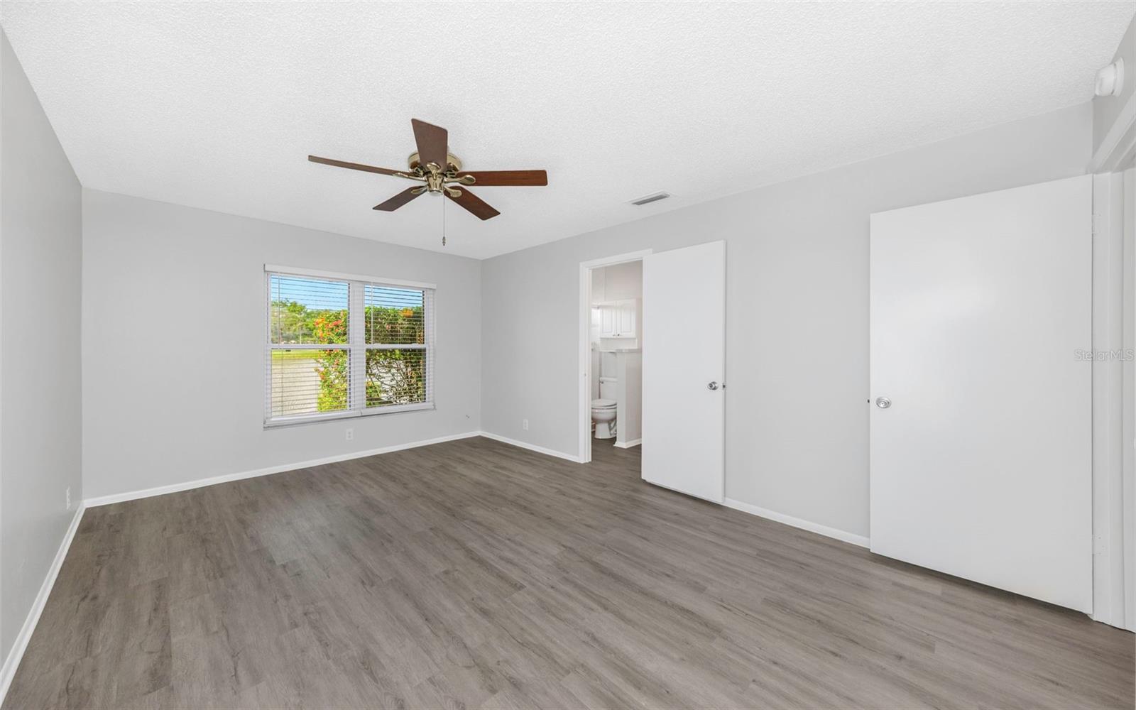 Image 27 of 78 For 9220 40th Street N