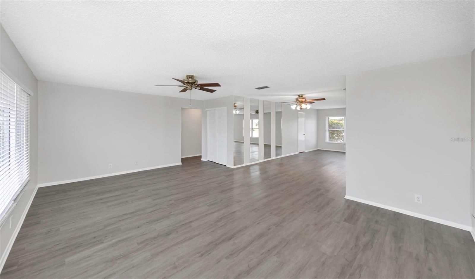 Image 5 of 78 For 9220 40th Street N