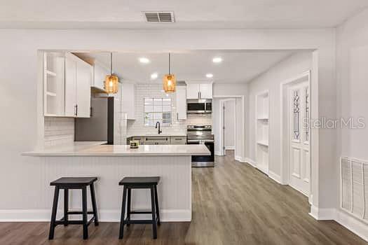 Image 15 of 70 For 2115 Philippe Parkway