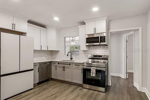 Image 17 of 70 For 2115 Philippe Parkway