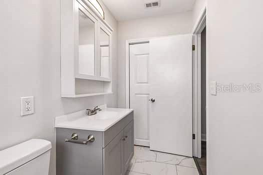 Image 26 of 70 For 2115 Philippe Parkway