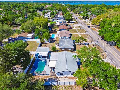 Image 37 of 70 For 2115 Philippe Parkway