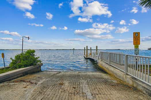 Image 57 of 70 For 2115 Philippe Parkway