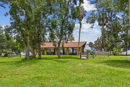 Image 63 of 70 For 2115 Philippe Parkway