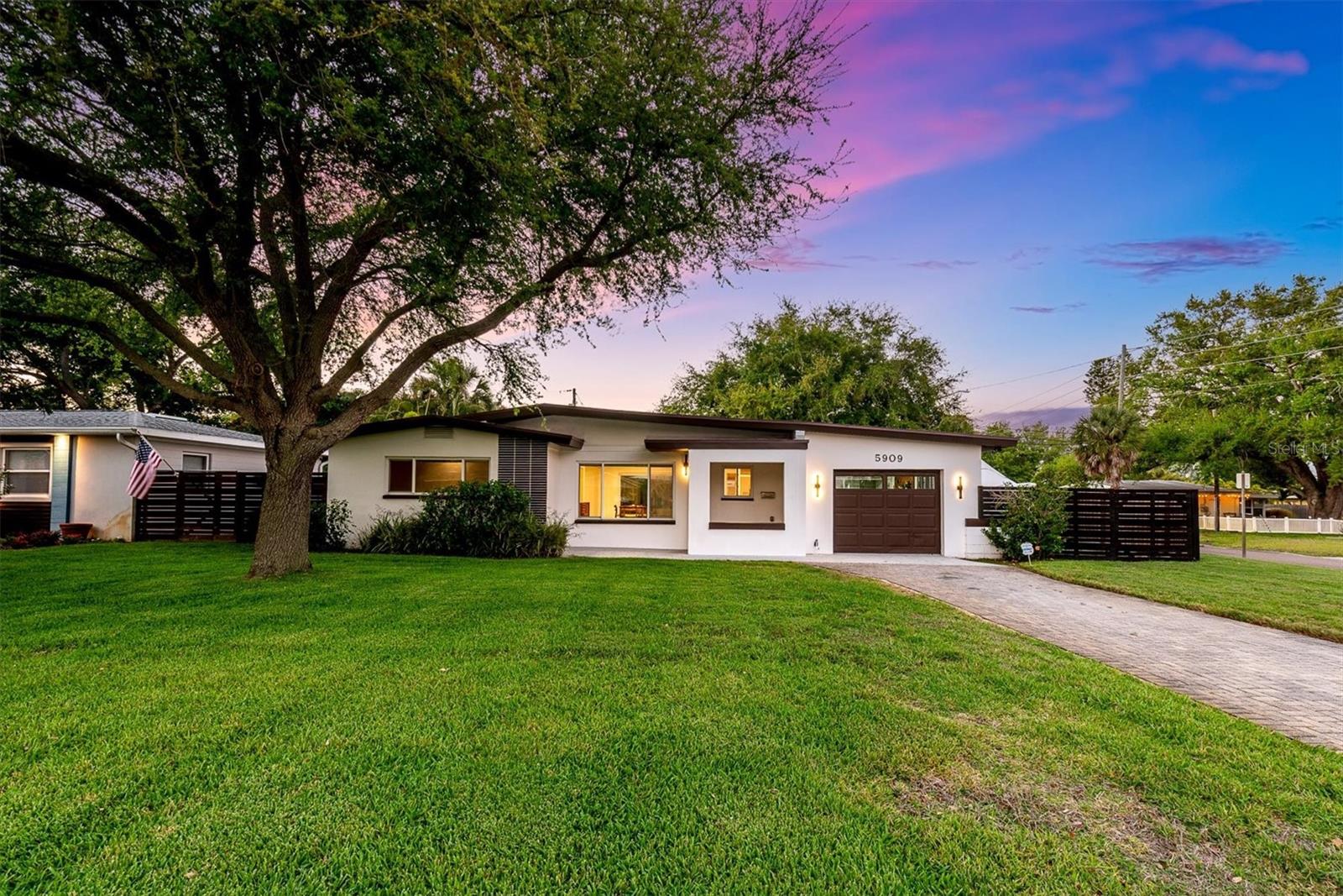 Image 2 of 40 For 5909 4th Avenue N