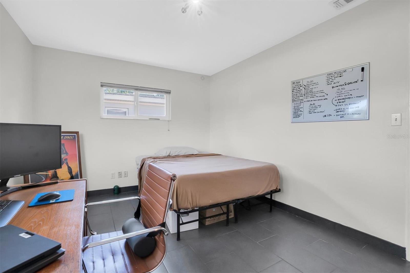 Image 24 of 40 For 5909 4th Avenue N