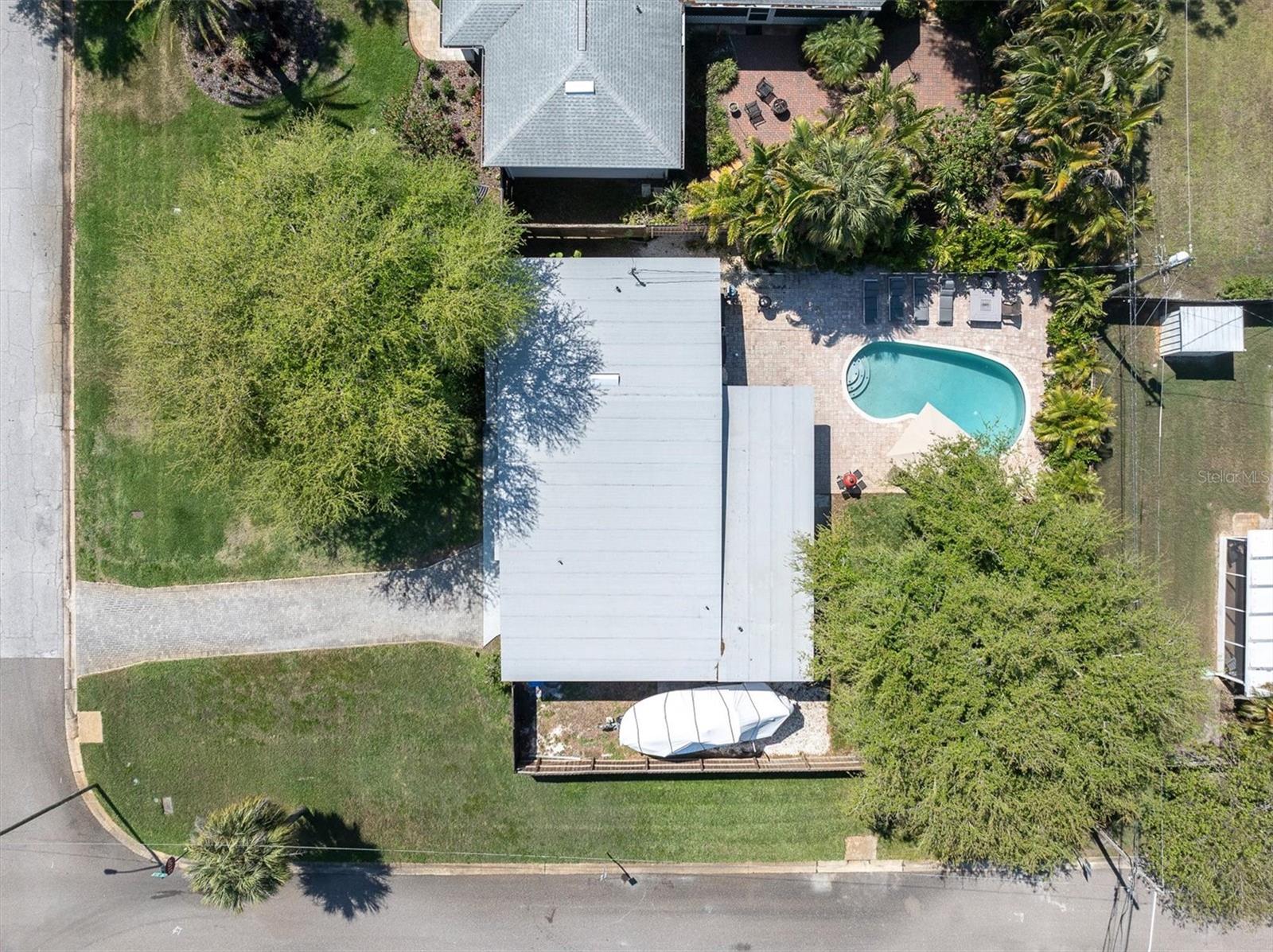 Image 35 of 40 For 5909 4th Avenue N