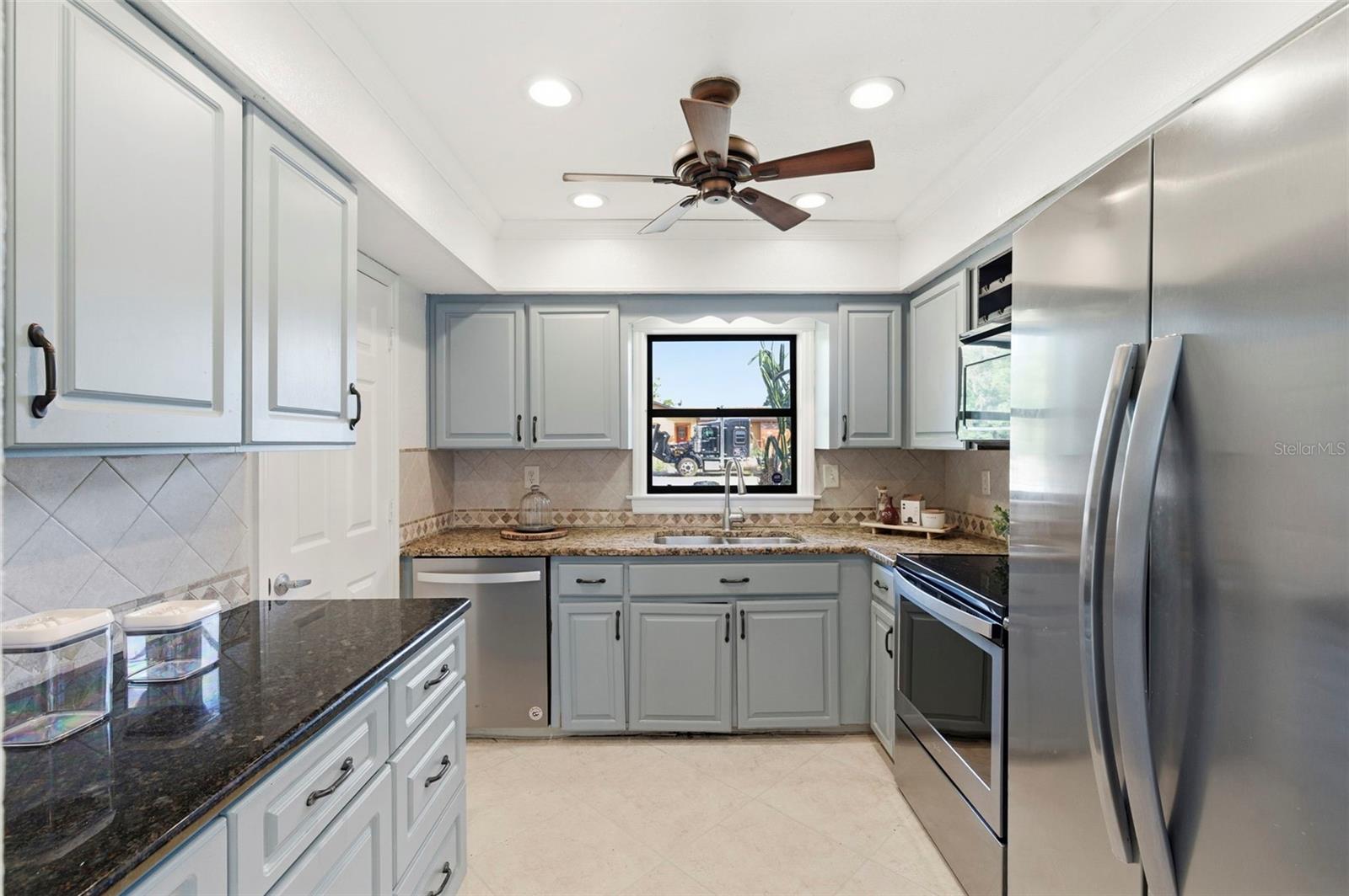 Image 12 of 54 For 4225 Dristol Avenue