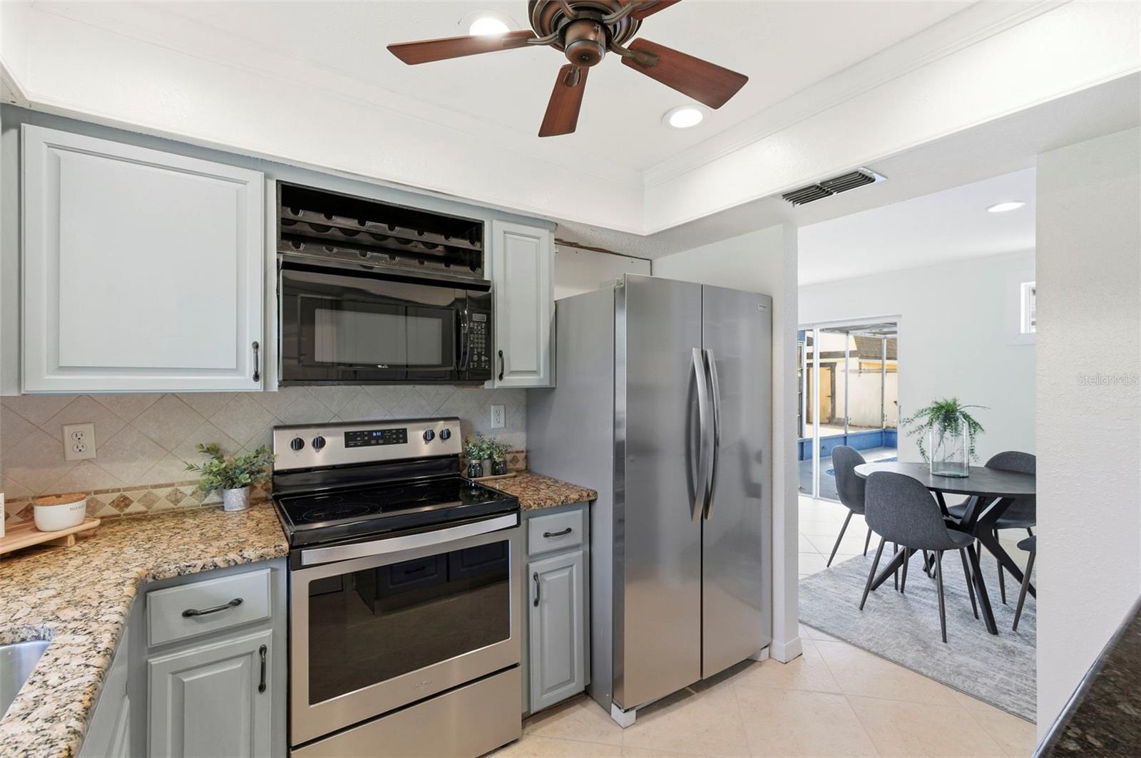 Image 14 of 54 For 4225 Dristol Avenue